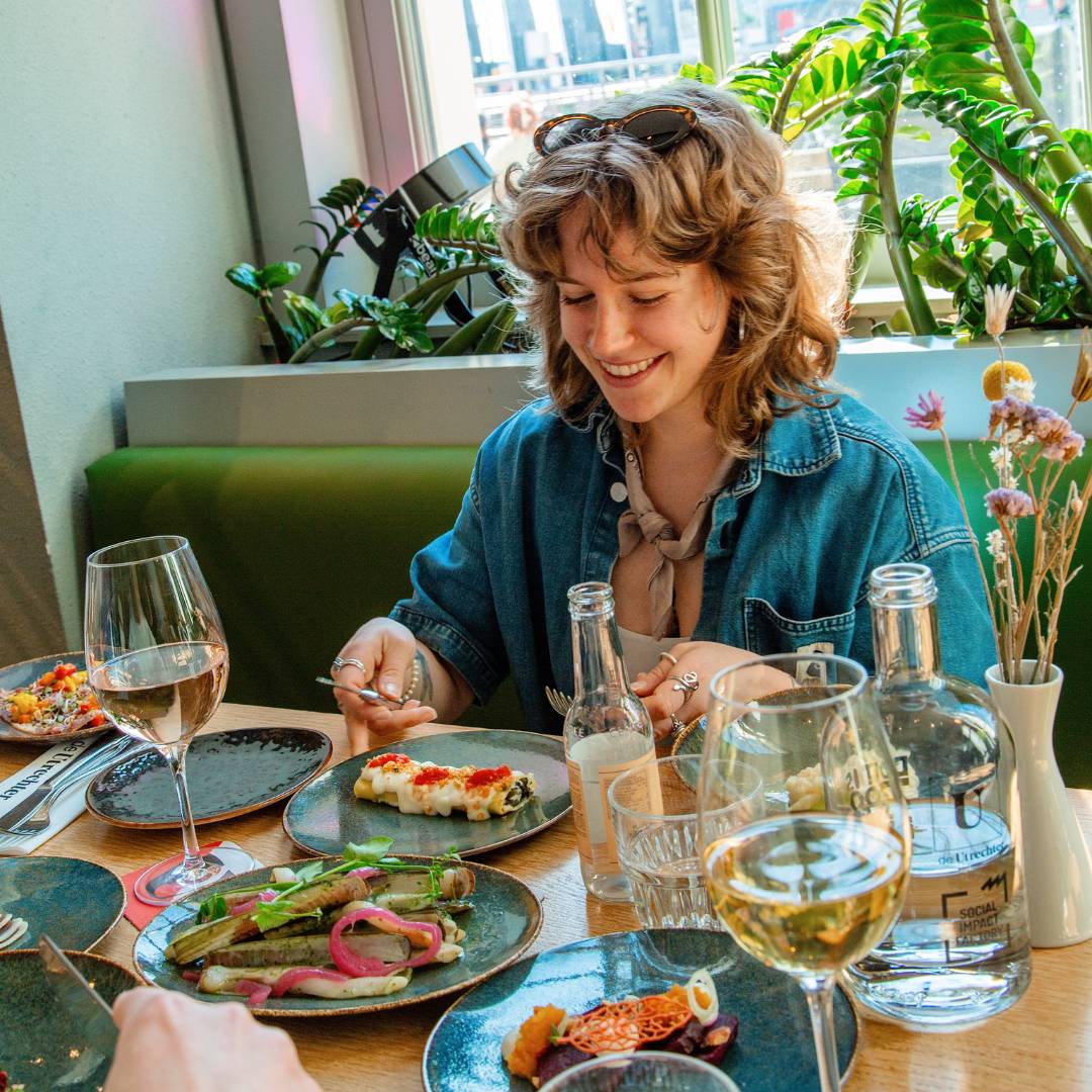 Kom genieten van ons all you can eat concept, kleine culinaire gerechten bij De Utrechter op het Vredenburg